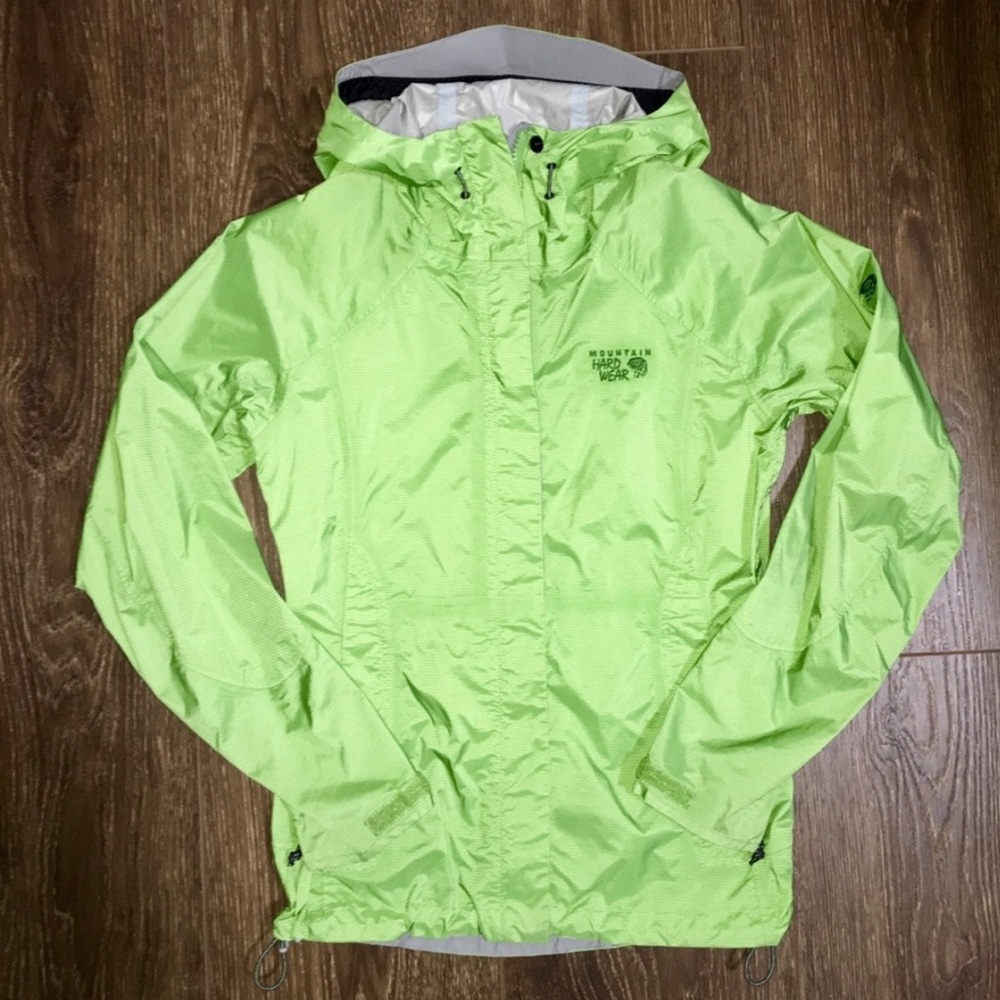 Mountain Hardware Raincoat